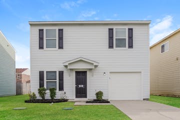 215 FARMINGTON DR HARVEST, AL 35749